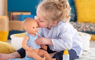 Значення ляльок у житті та розвитку дитини